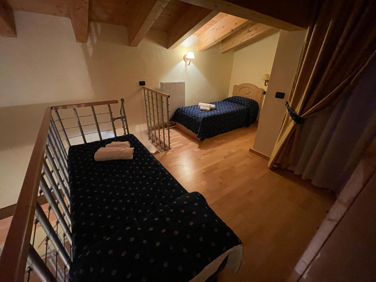 Hotel Sole Del Baldo Брентоніко Екстер'єр фото